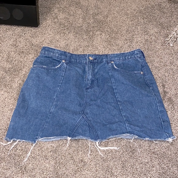 Jean Skirt - Picture 1 of 2